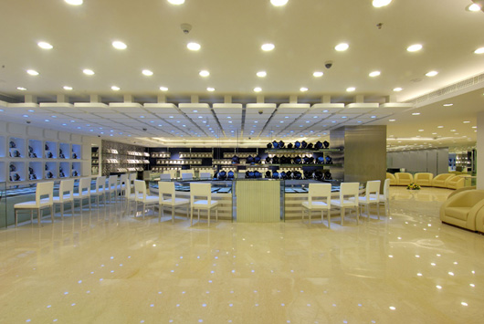 Alapatt's Jewellery Showroom - Cochin, Kochi